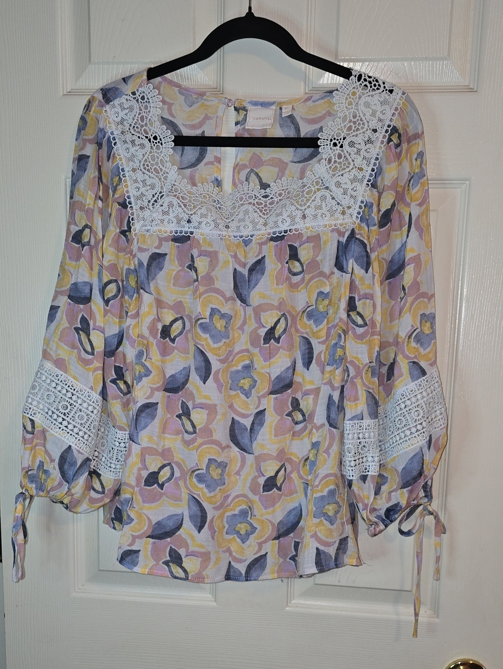 Zac & Rachel Floral Lace-Trim Peasant Blouse in Pastel Yellow & Pink